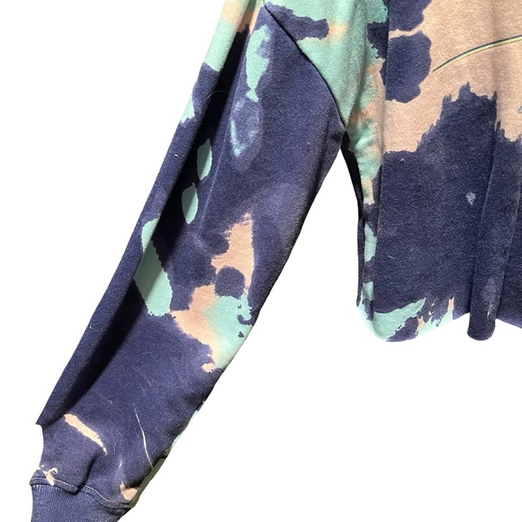 Pink Floyd Tie-Dye Sweatshirt - Picture 4 of 6